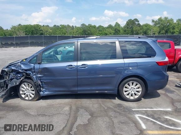 2016 Toyota Sienna Limited with VIN 5TDDK3DC1GS137831, listed as a IAAI auction lot 42286909 with 151,904 mi miles and . Bid and sale history available at DreamBid. Image 15.