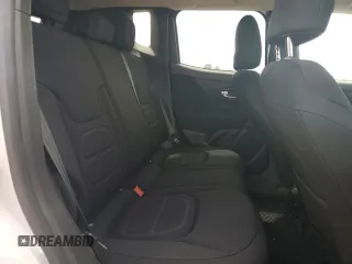 2020 Jeep Renegade Latitude with VIN ZACNJBBB2LPL39688, listed as a Copart auction lot 61492495 with 76,857 mi miles and Salvage title. Bid and sale history available at DreamBid. Image 11.