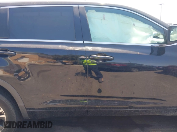 2018 Toyota Highlander LE with VIN 5TDZZRFH7JS265754, listed as a IAAI auction lot 41988890 with 120,082 mi miles and . Bid and sale history available at DreamBid. Image 13.