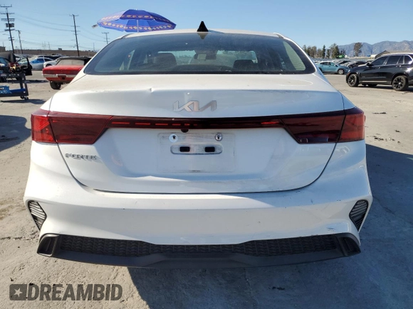 2022 Kia Forte LXS with VIN 3KPF24AD4NE476392, listed as a Copart auction lot 47246745 with 102,620 mi miles and Salvage Title. Bid and sale history available at carsss.com. Image 6.