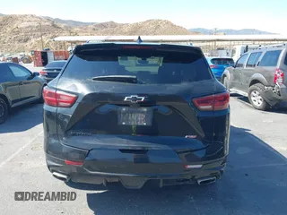 2024 Chevrolet Blazer RS z VIN 3GNKBERS0RS155598, wystawiony jako IAAI lot #39970423 z przebiegiem 15 171 mil mil oraz . Historia ofert i sprzedaży dostępna na DreamBid. Obrazek 16.