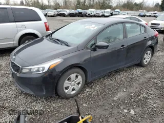 2017 Kia Forte LX with VIN 3KPFK4A78HE086149, listed as a Copart auction lot 47441065 with 165,030 mi miles and Salvage Title. Bid and sale history available at carsss.com. Image 1.