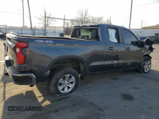 2020 Chevrolet Silverado 1500 LT with VIN 1GCRYDED4LZ219305, listed as a Copart auction lot 46810295 with 104,019 mi miles and Clean Title. Bid and sale history available at carsss.com. Image 3.