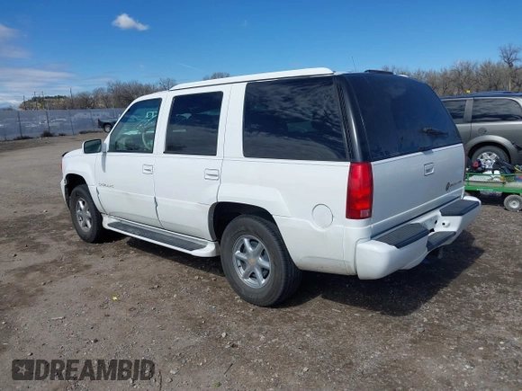 1999 Cadillac Escalade with VIN 1GYEK13R0XR415674, listed as a IAAI auction lot 40003144 with 80,959 mi miles and . Bid and sale history available at DreamBid. Image 3.