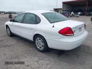 2007 Ford Taurus SE z VIN 1FAFP53U57A101188, wystawiony jako IAAI lot #42102585 z przebiegiem Nie podano mil oraz . Historia ofert i sprzedaży dostępna na DreamBid. Obrazek 3.