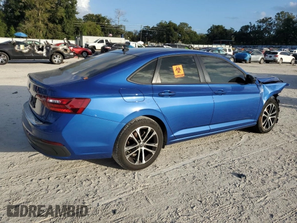 2022 Volkswagen Jetta Sport with VIN 3VWBM7BU1NM032298, listed as a Copart auction lot 85263704 with 32,327 mi miles and Non repairable. Bid and sale history available at DreamBid. Image 3.
