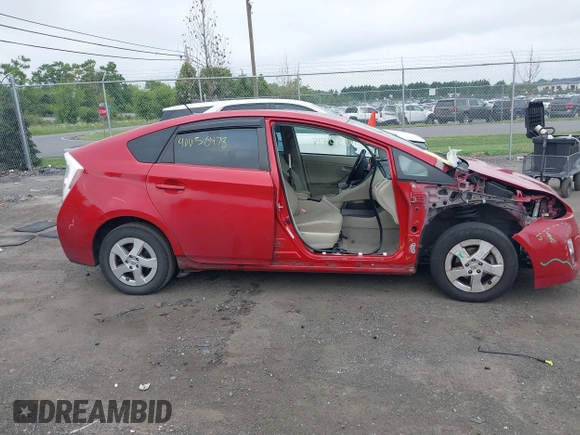 2011 Toyota Prius I with VIN JTDKN3DU6B0289624, listed as a IAAI auction lot 40030478 with 268,918 mi miles. Bid and sale history available at carsss.com. Image 13.