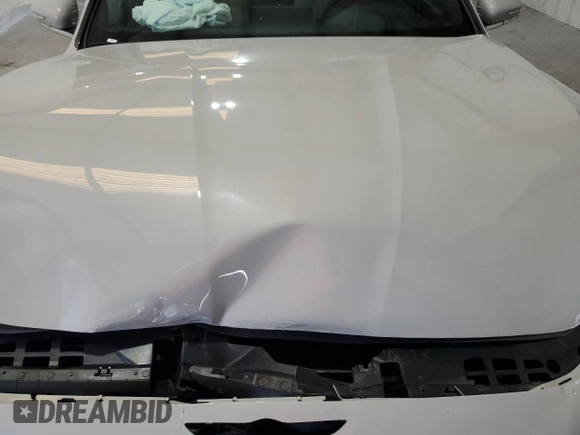 2025 Genesis G70 2.5T with VIN KMTG34SC2SU151147, listed as a Copart auction lot 59408125 with 11,273 mi miles and Clean title. Bid and sale history available at DreamBid. Image 11.