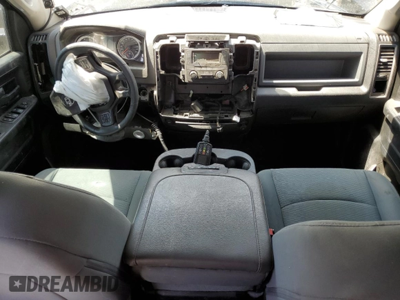 2019 Ram 1500 Tradesman z VIN 1C6RR6ST2KS561435, wystawiony jako Copart lot #52531045 z przebiegiem 122 220 mil mil oraz Czysty tytuł • Clean title. Historia ofert i sprzedaży dostępna na DreamBid. Obrazek 8.