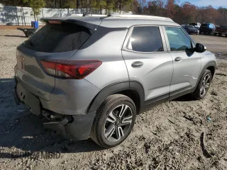 2023 Chevrolet TrailBlazer LT with VIN KL79MRSL0PB185248, listed as a Copart auction lot 77270453 with 9,865 mi miles. Bid and sale history available at carsss.com. Image 3.
