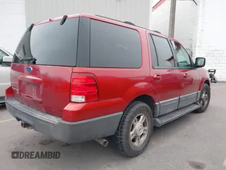 2004 Ford Expedition XLT with VIN 1FMPU16W54LB57799, listed as a IAAI auction lot 41538969 with 289,424 mi miles. Bid and sale history available at carsss.com. Image 4.