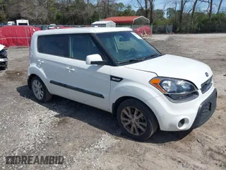 2013 Kia Soul with VIN KNDJT2A55D7538577, listed as a IAAI auction lot 41840154 with 116,548 mi miles. Bid and sale history available at carsss.com. Image 1.