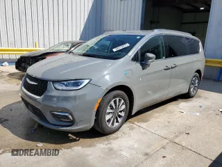 2021 Chrysler Pacifica Hybrid Touring L with VIN 2C4RC1L72MR599413, listed as a Copart auction lot 56419875 with 108,986 mi miles and Salvage title. Bid and sale history available at DreamBid. Image 1.