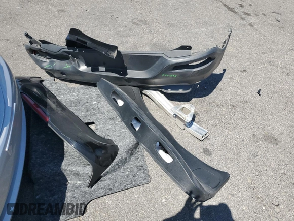 2018 Jeep Cherokee Latitude Tech Connect с VIN 1C4PJLCB1JD558928, выставлен на аукционе Copart как лот 57655535 с пробегом 81 130 миль миль и Списание • Salvage title. История ставок и продаж доступна на DreamBid. Изображение 13.