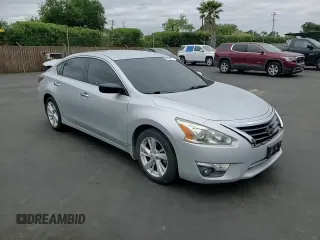 2015 Nissan Altima SV with VIN 1N4AL3AP8FC210755, listed as a Copart auction lot 54683675 with 130,640 mi miles and Salvage Title. Bid and sale history available at DreamBid. Image 13.
