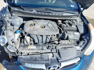 2013 Hyundai Elantra GLS z VIN KMHDH4AE8DU959958, wystawiony jako IAAI lot #41390078 z przebiegiem 123 731 mil mil oraz . Historia ofert i sprzedaży dostępna na DreamBid. Obrazek 10.