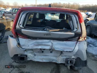 2020 Kia Soul LX with VIN KNDJ23AU1L7023333, listed as a Copart auction lot 88152725 with 104,514 mi miles and Salvage Title. Bid and sale history available at carsss.com. Image 6.