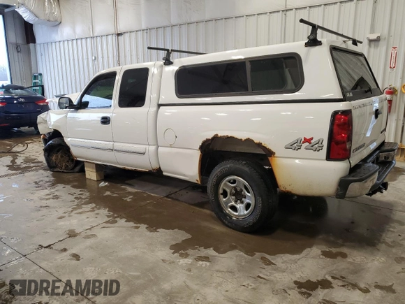 2004 Chevrolet Silverado 1500 Z71 with VIN 2GCEK19T541224247, listed as a Copart auction lot 50628645 with Not Provided miles and Non Repairable. Bid and sale history available at DreamBid. Image 2.