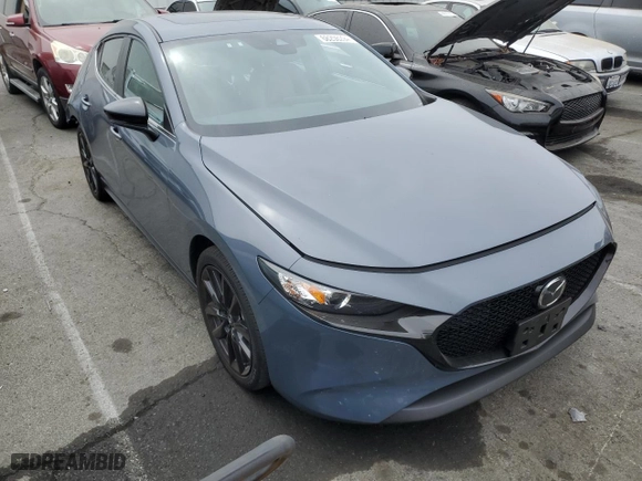 2023 Mazda Mazda3 Hatchback 2.5 S Carbon Edition with VIN JM1BPBLM4P1612513, listed as a Copart auction lot 68206294 with 13,534 mi miles and Salvage Title. Bid and sale history available at carsss.com. Image 4.