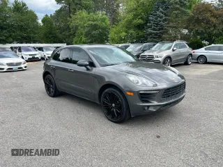 2016 Porsche Macan S with VIN WP1AB2A53GLB59073, listed as a Copart auction lot 64333075 with 148,584 mi miles and Clean title. Bid and sale history available at DreamBid. Image 1.
