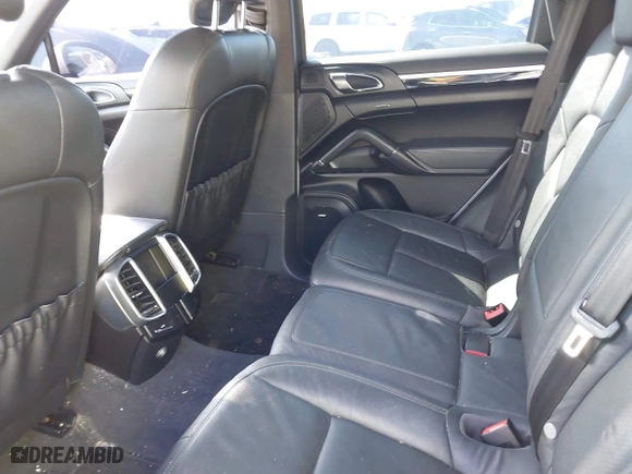 2012 Porsche Cayenne S Hybrid with VIN WP1AE2A2XCLA90082, listed as a IAAI auction lot 41960714 with 139,081 mi miles. Bid and sale history available at carsss.com. Image 8.