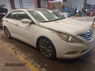 2012 Hyundai Sonata SE with VIN 5NPEC4AB4CH465697, listed as a IAAI auction lot 41955482 with 169,031 mi miles and . Bid and sale history available at carsss.com. Image 1.