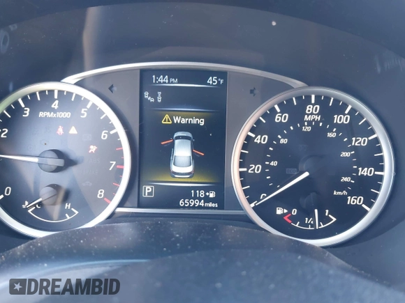 2018 Nissan Sentra SV with VIN 3N1AB7AP5JY253554, listed as a IAAI auction lot 41256748 with 65,994 mi miles. Bid and sale history available at carsss.com. Image 7.