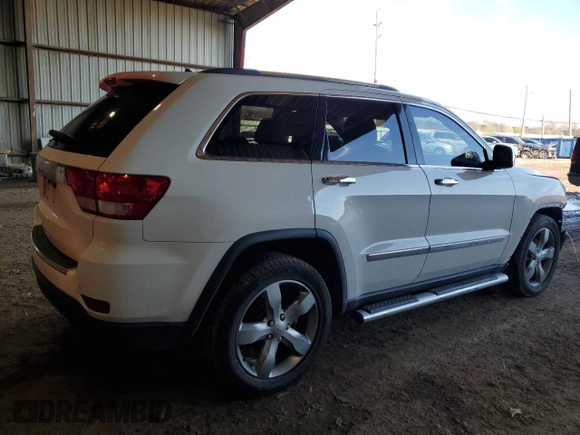 2013 Jeep Grand Cherokee Overland with VIN 1C4RJECG3DC620999, listed as a Copart auction lot 88298985 with 182,219 mi miles and Salvage Title. Bid and sale history available at carsss.com. Image 3.