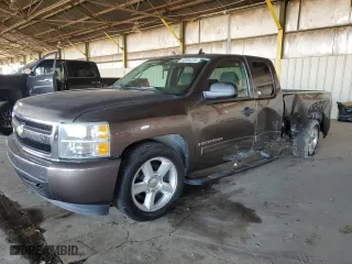 2008 Chevrolet Silverado 1500 LT w/1LT with VIN 1GCEC19J78Z152864, listed as a Copart auction lot 53004235 with 171,276 mi miles and Salvage Title. Bid and sale history available at carsss.com. Image 1.
