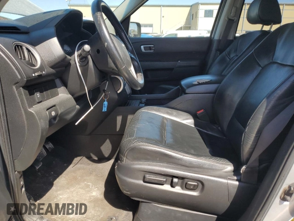 2011 Honda Pilot EX-L with VIN 5FNYF4H55BB079940, listed as a Copart auction lot 48995935 with 279,722 mi miles and Salvage Title. Bid and sale history available at carsss.com. Image 7.