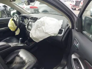 2019 Dodge Journey GT with VIN 3C4PDDEG3KT738784, listed as a IAAI auction lot 41749896 with 101,524 mi miles and . Bid and sale history available at carsss.com. Image 5.