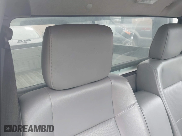 2011 Ford Ranger XL z VIN 1FTKR1AE5BPA25632, wystawiony jako IAAI lot #41507603 z przebiegiem 147 822 mil mil oraz . Historia ofert i sprzedaży dostępna na DreamBid. Obrazek 8.