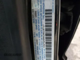 2001 Volkswagen Jetta z VIN 3VWTG29M91M019717, wystawiony jako Copart lot #84151674 z przebiegiem 112 339 mil mil oraz Szkoda całkowita • Salvage title. Historia ofert i sprzedaży dostępna na DreamBid. Obrazek 12.