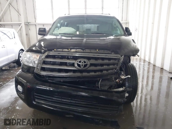 2012 Toyota Sequoia SR5 with VIN 5TDBW5G15CS060344, listed as a IAAI auction lot 41259248 with 160,372 mi miles. Bid and sale history available at carsss.com. Image 6.