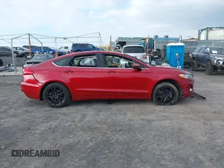 2019 Ford Fusion SE with VIN 3FA6P0HD2KR178210, listed as a IAAI auction lot 41665064 with 1 mi miles. Bid and sale history available at carsss.com. Image 12.