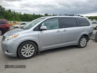 2011 Toyota Sienna XLE with VIN 5TDDK3DC1BS018203, listed as a Copart auction lot 58807795 with 103,177 mi miles and Salvage title. Bid and sale history available at DreamBid. Image 1.