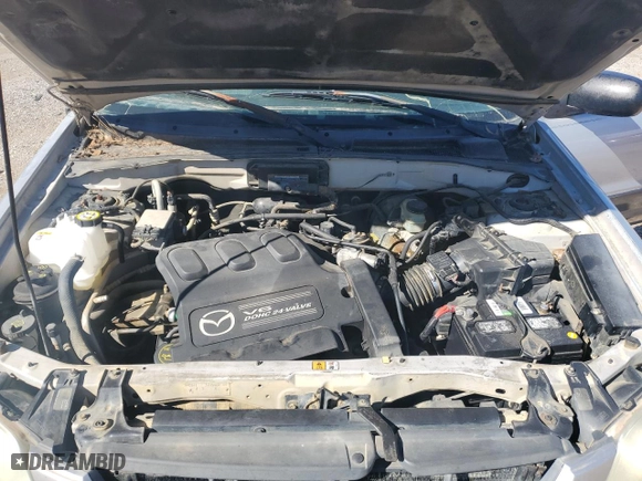 2003 Mazda Tribute LX with VIN 4F2YZ04143KM25953, listed as a Copart auction lot 45001105 with 133,287 mi miles and Salvage Title. Bid and sale history available at carsss.com. Image 11.