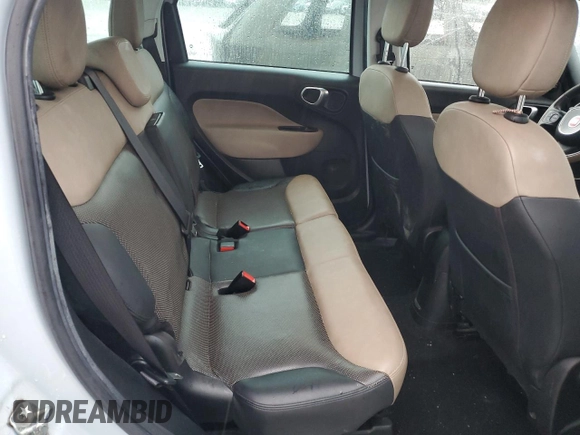 2014 FIAT 500L Lounge z VIN ZFBCFACH4EZ007705, wystawiony jako Copart lot #54527805 z przebiegiem 176 387 mil mil oraz Szkoda całkowita • Salvage title. Historia ofert i sprzedaży dostępna na DreamBid. Obrazek 10.