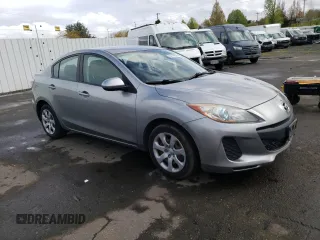 2013 Mazda Mazda3 i Sport with VIN JM1BL1UP8D1736259, listed as a Copart auction lot 52113635 with 89,208 mi miles and Salvage Title. Bid and sale history available at carsss.com. Image 4.
