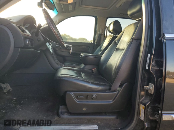 2011 Cadillac Escalade ESV Luxury z VIN 1GYS4HEF4BR132003, wystawiony jako Copart lot #81936304 z przebiegiem Nie podano mil oraz Szkoda całkowita • Salvage title. Historia ofert i sprzedaży dostępna na DreamBid. Obrazek 7.