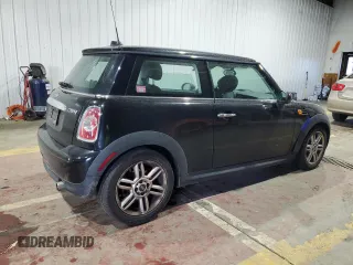 2012 MINI Hardtop with VIN WMWSU3C52CT260728, listed as a Copart auction lot 45391265 with 70,180 mi miles and Clean Title. Bid and sale history available at DreamBid. Image 3.
