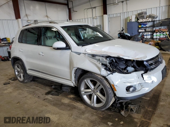 2016 Volkswagen Tiguan S with VIN WVGBV7AX0GW607632, listed as a Copart auction lot 47170495 with 85,628 mi miles and Clean Title. Bid and sale history available at DreamBid. Image 4.