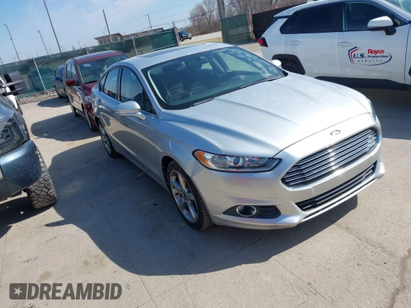 2013 Ford Fusion SE with VIN 3FA6P0HR5DR199082, listed as a IAAI auction lot 41775979 with 142,485 mi miles and . Bid and sale history available at DreamBid. Image 1.