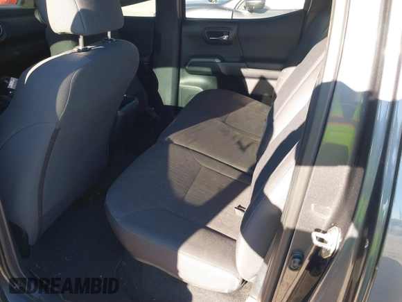 2017 Toyota Tacoma SR5 with VIN 5TFAZ5CNXHX050289, listed as a IAAI auction lot 41771576 with 68,735 mi miles and . Bid and sale history available at carsss.com. Image 8.
