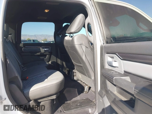 2020 Ram 2500 Power Wagon with VIN 3C6TR5EJ4LG274651, listed as a IAAI auction lot 41831201 with 42,708 mi miles. Bid and sale history available at carsss.com. Image 8.