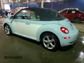 2010 Volkswagen Beetle with VIN 3VWRG3AL0AM004879, listed as a Copart auction lot 84697024 with 128,793 mi miles and Clean Title. Bid and sale history available at DreamBid. Image 2.