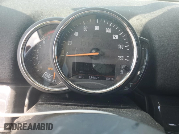 2018 MINI Countryman Cooper with VIN WMZYS7C36J3E08906, listed as a Copart auction lot 56538115 with 129,473 mi miles and Salvage title. Bid and sale history available at DreamBid. Image 9.