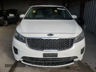 2018 Kia Sedona L with VIN KNDMA5C17J6408784, listed as a Copart auction lot 44455015 with 136,704 mi miles and Non Repairable. Bid and sale history available at carsss.com. Image 5.