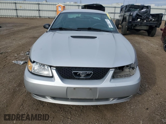 2000 Ford Mustang GT with VIN 1FAFP42X6YF295806, listed as a Copart auction lot 43957715 with 111,479 mi miles and Salvage Title. Bid and sale history available at carsss.com. Image 5.