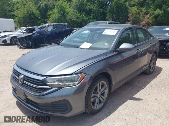 2024 Volkswagen Jetta SE with VIN 3VWEM7BU9RM047828, listed as a IAAI auction lot 42760196 with 21,311 mi miles and . Bid and sale history available at DreamBid. Image 17.